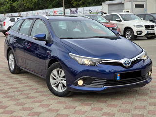 Toyota Auris foto 4