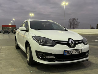 Renault Megane foto 2