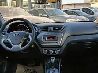 KIA Rio foto 14