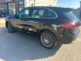 Porsche Cayenne foto 6