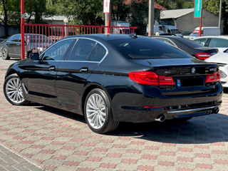 BMW 5 Series foto 4