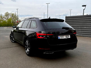 Skoda Superb foto 3