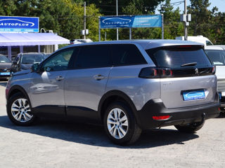 Peugeot 5008 foto 4