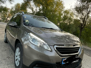 Peugeot 2008 foto 6