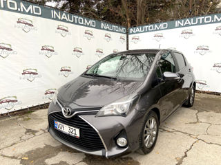 Toyota Yaris foto 2