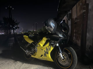 Honda CBR 600 foto 4