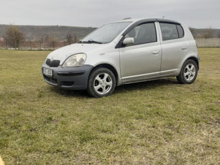 Toyota Yaris foto 3