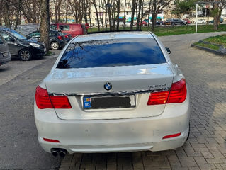 BMW 7 Series foto 4