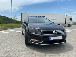 Volkswagen Passat foto 3