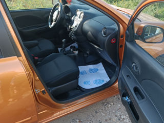 Nissan Micra foto 3