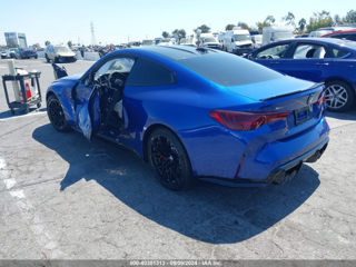 BMW M4 foto 6