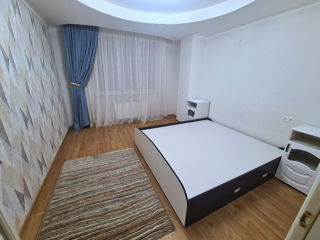 Apartament cu 3 camere, 94 m², Botanica, Chișinău foto 7