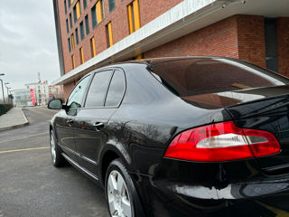 Skoda Superb foto 3