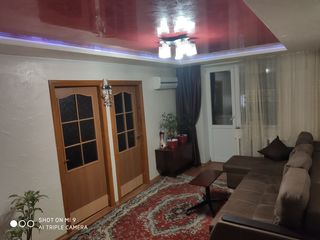 Apartament cu 4 camere, 68 m², Centru, Dubăsari