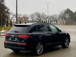 Audi Q7 foto 3