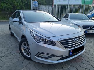 Hyundai Sonata foto 3