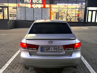 Hyundai Sonata foto 5