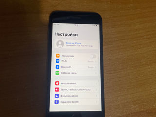 Продам iPhone SE 2020 foto 3