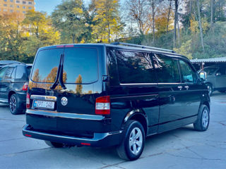 Volkswagen Caravelle foto 5