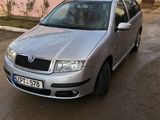 Skoda Fabia фото 7