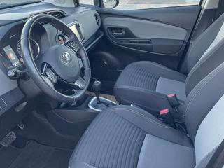 Toyota Yaris foto 5