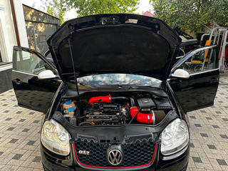 Volkswagen Jetta foto 14