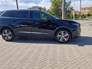 Peugeot 5008 foto 2