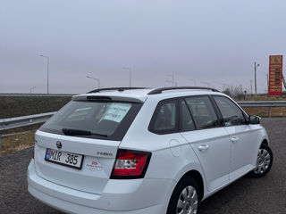 Skoda Fabia foto 3