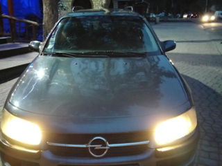 Opel Omega foto 8