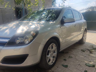 Opel Astra foto 2