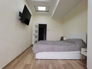 Apartament cu 1 cameră, 50 m², Centru, Chișinău foto 2