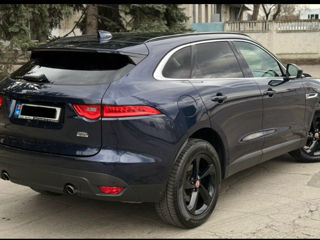 Jaguar F-PACE foto 3