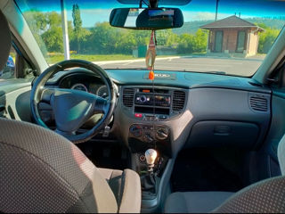 KIA Rio foto 5