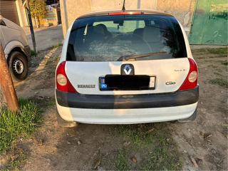 Renault Clio foto 5