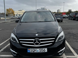 Mercedes B-Class foto 3