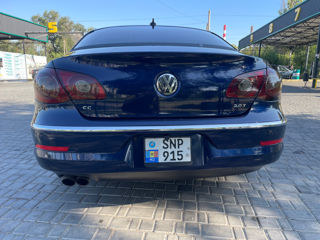 Volkswagen Passat CC foto 4