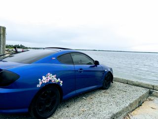 Hyundai Coupe foto 2