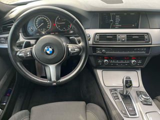 BMW 5 Series foto 4