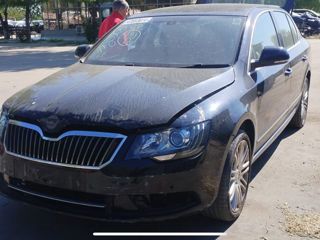 Dezmembrez skoda superb