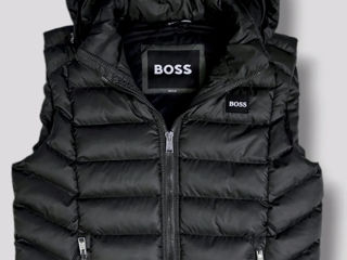 Жилетки Boss, Moncler, Hugo, Kelvin foto 2