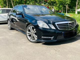 Mercedes E-Class foto 10