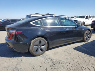 Tesla Model 3 foto 6