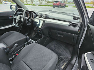 Suzuki Swift foto 5