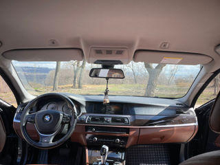 BMW 5 Series foto 5