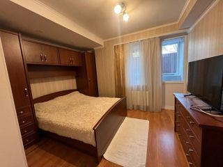 Apartament cu 2 camere, 64 m², Telecentru, Chișinău foto 1