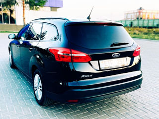 Ford Focus foto 3