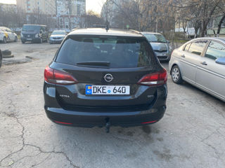 Opel Astra foto 3