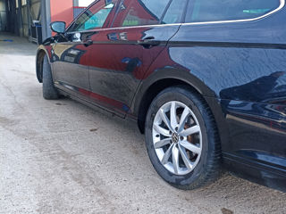 Volkswagen Passat foto 4