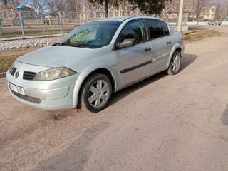 Renault Megane foto 4