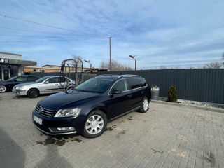 Volkswagen Passat foto 8